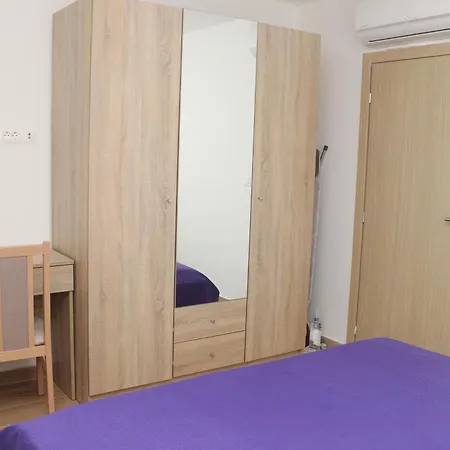 Mary S2 Apartment *